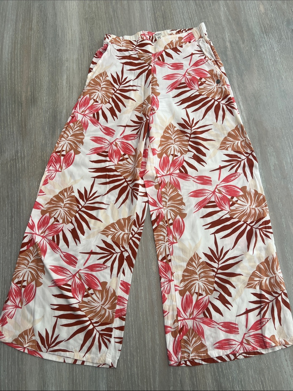 Roxy Wide Leg Tropical Print Pants in White, Pink & Brown